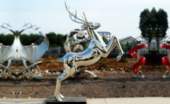 選擇不銹鋼景觀雕塑要注意哪些問題？